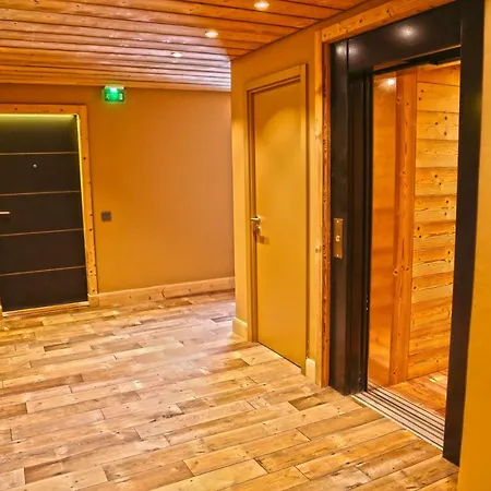 Apartment Lesporting - - ае103 *