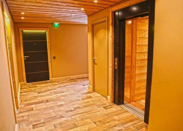 Apartment Lesporting - - ае103 *